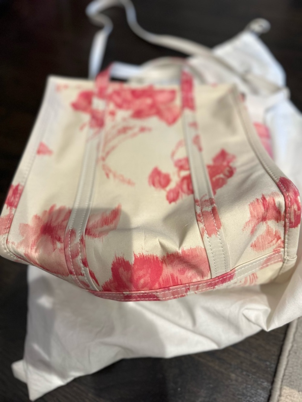 Balenciaga Cream Satin Tote with Pink Floral Motif - Picture 4 of 7